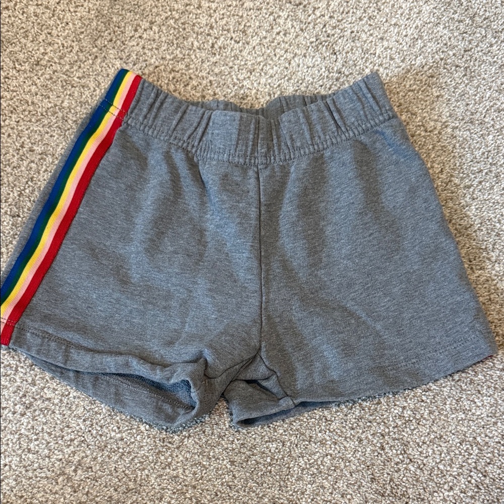 Hanna Andersson Gray Knit Shorts with Rainbow Side Stripe